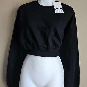 Zara Women's Black Cropped Hoodie